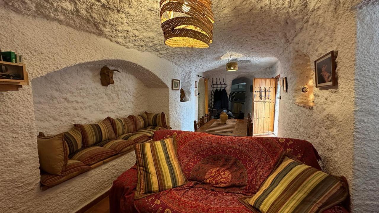 Penzion Cuevas El Torriblanco Gorafe Pokoj fotografie